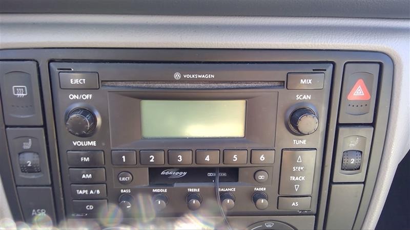 Audio & Visual Equip.(radio) VW PASSAT 03 04 05