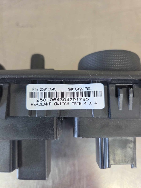 Headlight Switch (dash Mtd) SUBURBAN 1500 07 08 09 10 11 12 13 14