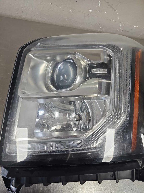 2015-2020 GMC Yukon Denali XL1500 Left Headlamp Assembly OEM# 84564095