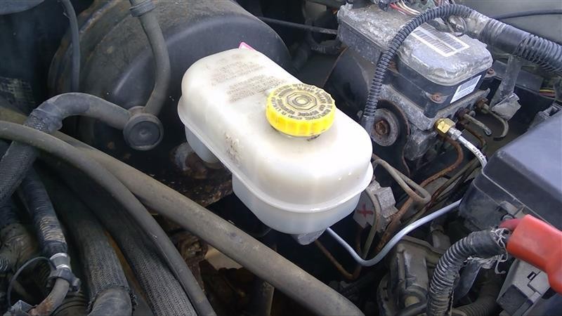 1999-2001 Dodge Durango Master Cylinder OEM#5093049AA