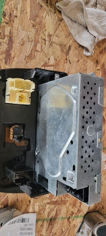 Audio & Visual Equip.(radio) FORD TAURUS 04 05 06 07