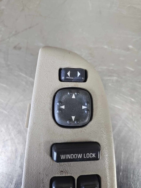 Door Switch Front SUBURBAN 1500 00 01 02