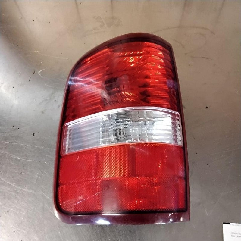 Tail Light Assembly FORD PICKUP F150 Left 04 05 06 07 08