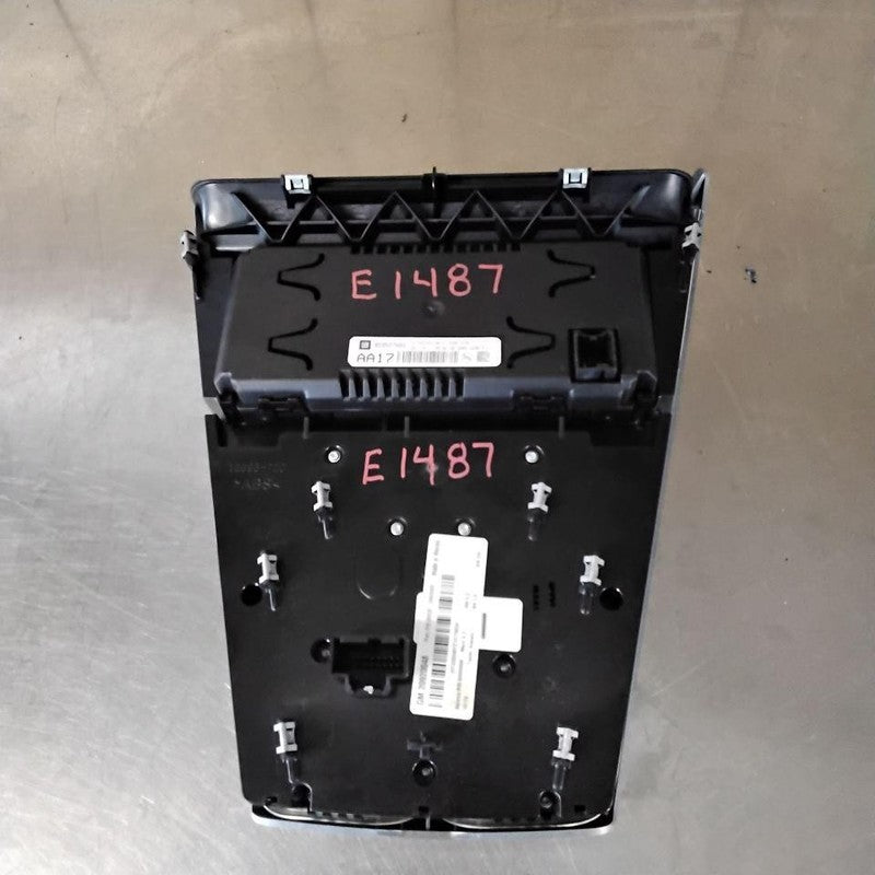 Audio & Visual Equip.(radio) CHEVY EQUINOX 10 11