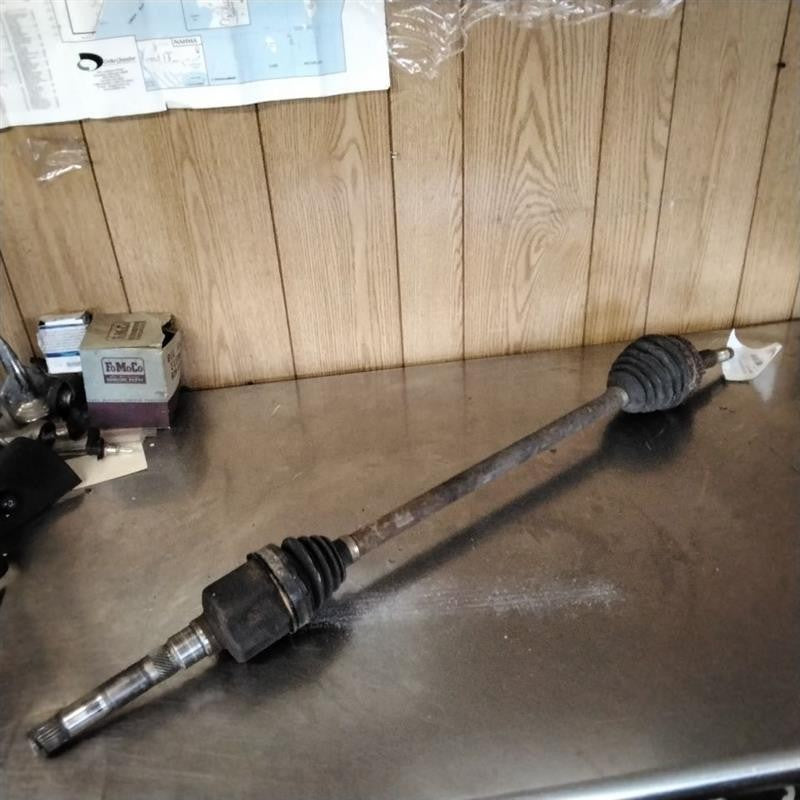 Axle Shaft CHRYSLER TOWN CNTRY Right 01 02 03 04 05 06 07