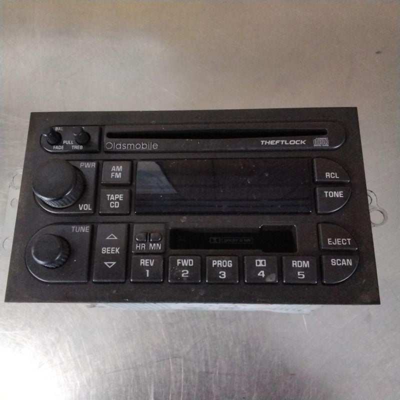 Audio & Visual Equip.(radio) OLDS BRAVADA 00 01