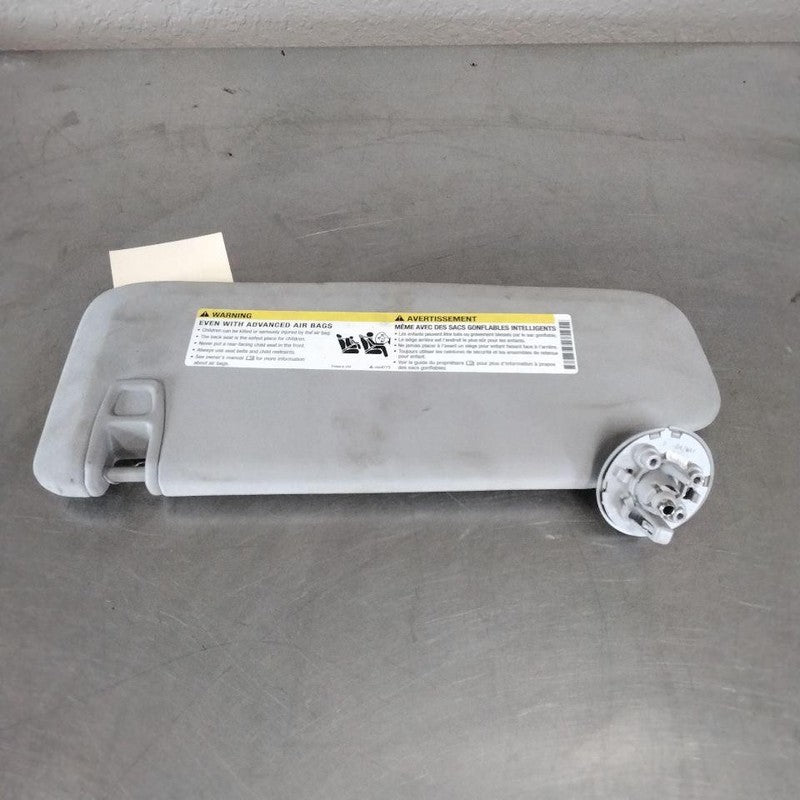 Sun Visor CHEVY MALIBU Right 04 05 08 09 10 11 12