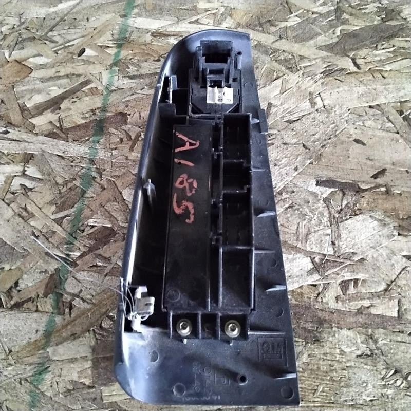 Door Switch Front GMC SIERRA 1500 99