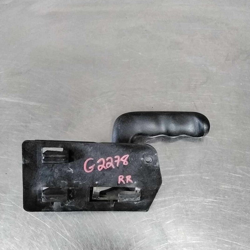 Inside Door Handle CHEVY AVALANCHE 1500 02 03 04 05 06