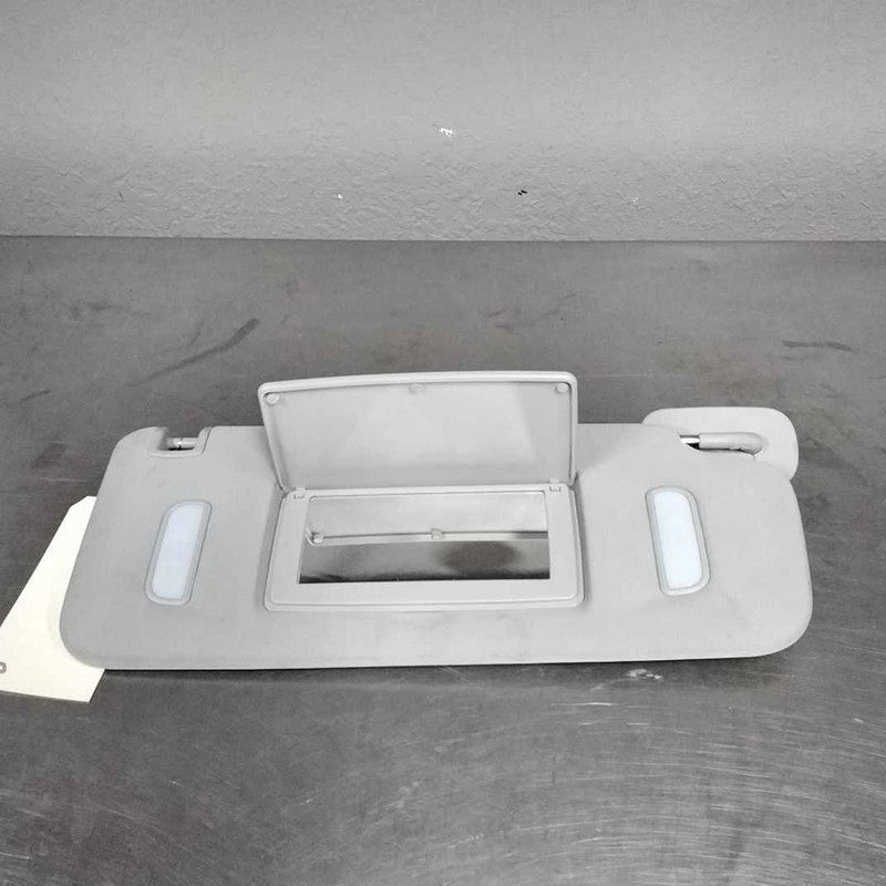 Sun Visor CHEVY SILVERADO 1500 Right 07 08 09 10 11 12 13