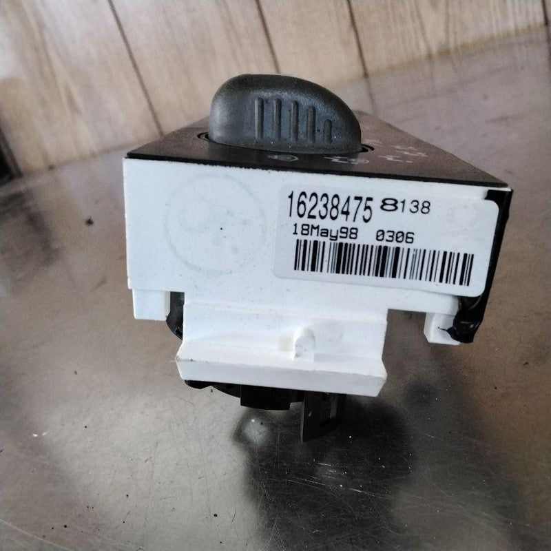 Heater A/c Control GMC VAN SAVANA 1500 96 97 98 99 00