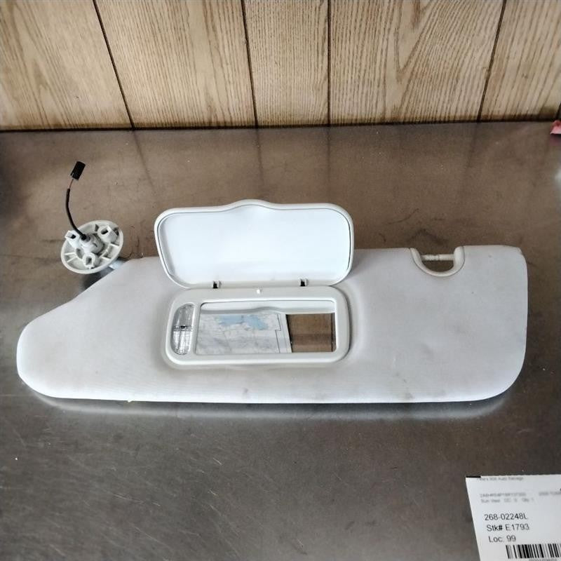 Sun Visor CHRYSLER TOWN CNTRY Left 08 09 10