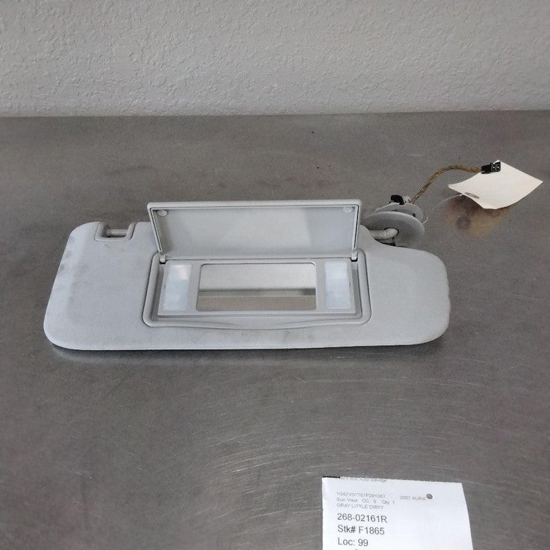 2007-2009 Sun Visor Saturn Aura Right Side