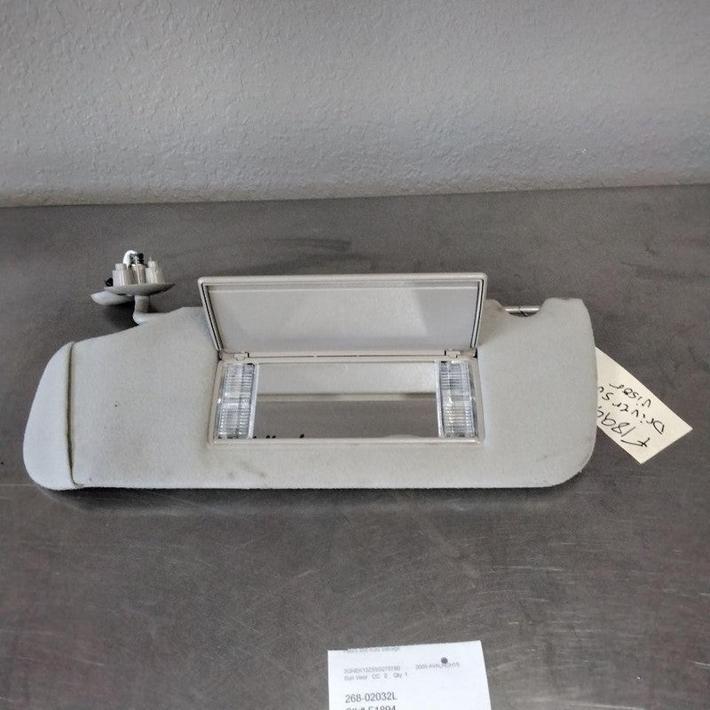 Sun Visor CHEVY AVALANCHE 1500 Left 04 05