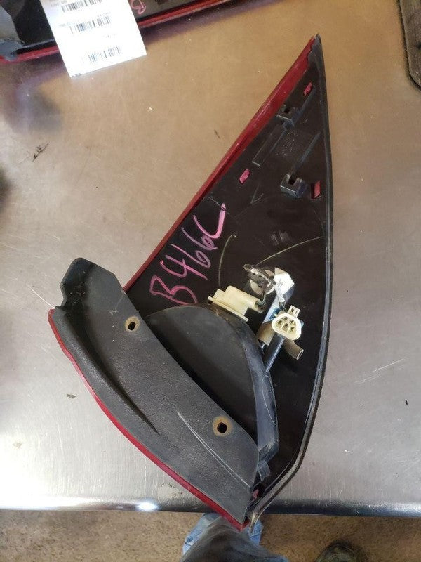 Tail Light Assembly BUICK RENDEZVOUS Left 04 05 06 07