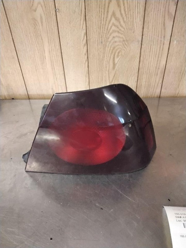 Tail Light Assembly CHEVY IMPALA Right 00 01 02 03 04