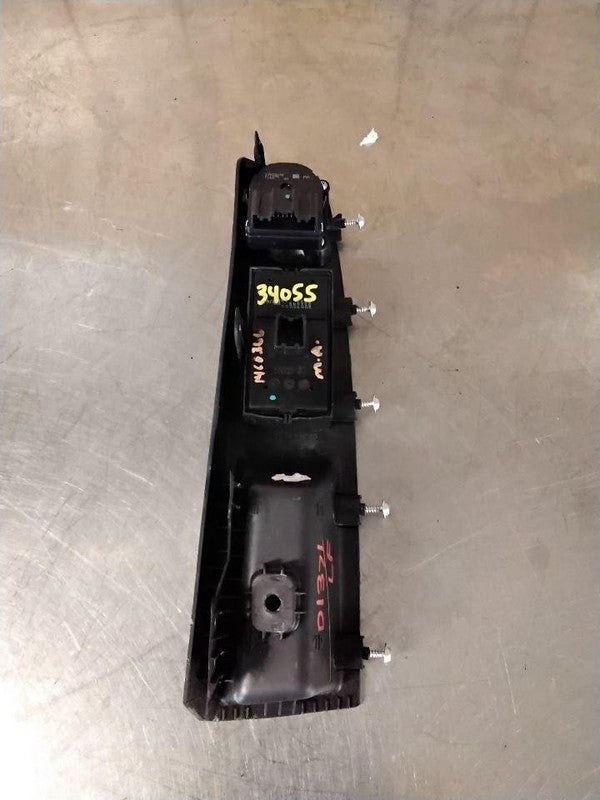 Door Switch Front CHEVY CRUZE 11 12 13 14