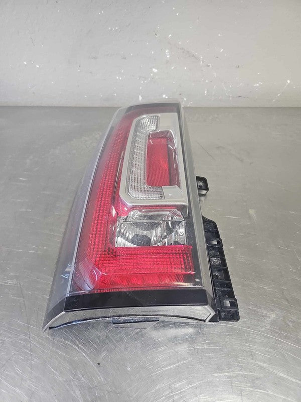 2015-2020 GMC Yukon XL 1500 Left Tail Light Assembly OEM# 84536242