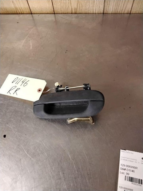 2002-2009 Right Outside Door Handle Chevrolet Trail Blazer