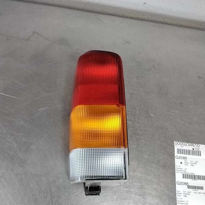 Tail Light Assembly JEEP CHEROKEE Left 97 98 99 00 01