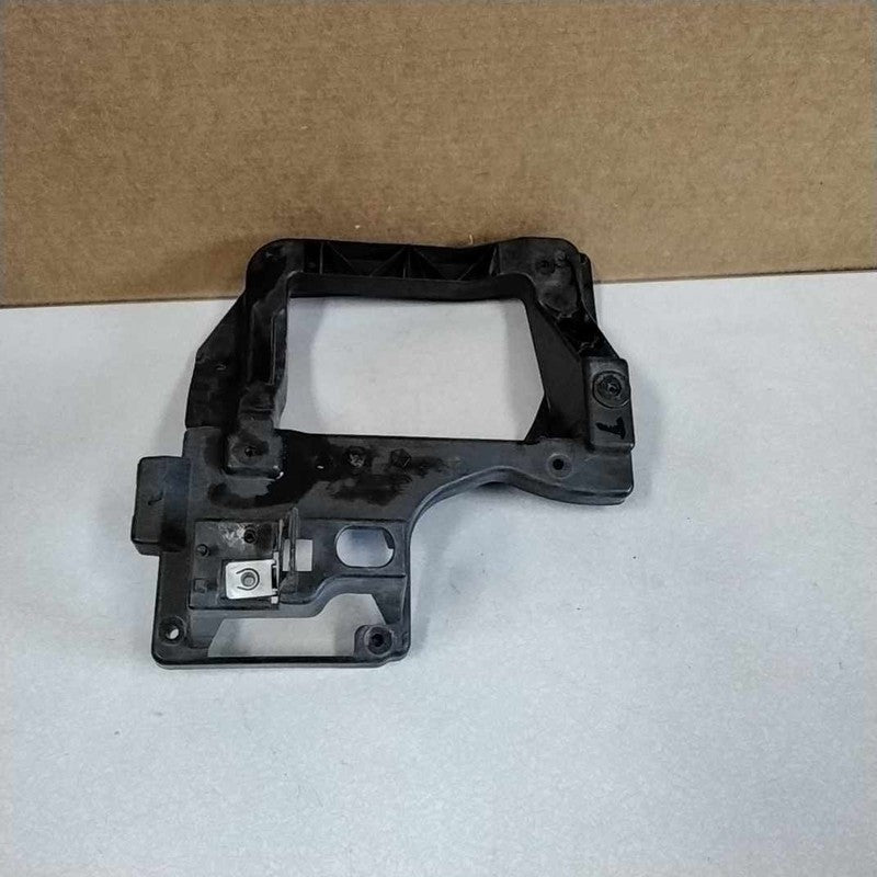 2016 Jeep Cherokee Left Headlamp Mounting Bracket OEM #T510011AE