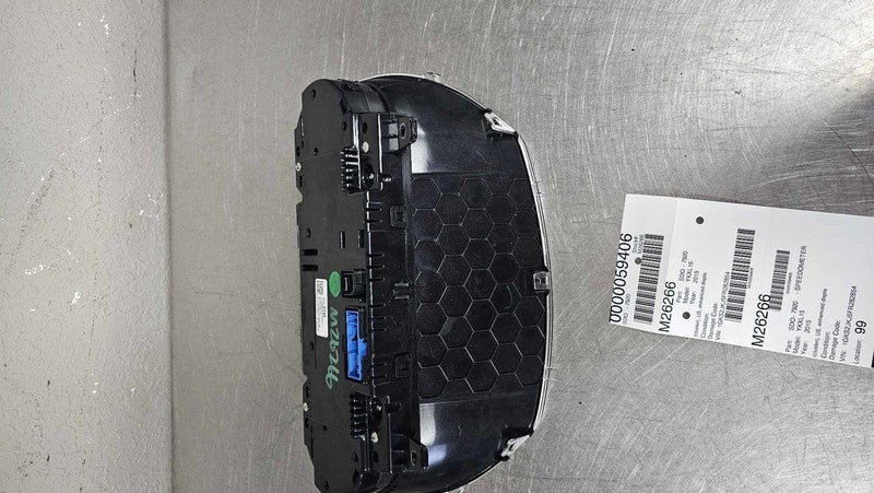 2015 GMC Yukon XL 1500 Speedometer OEM# 84505063