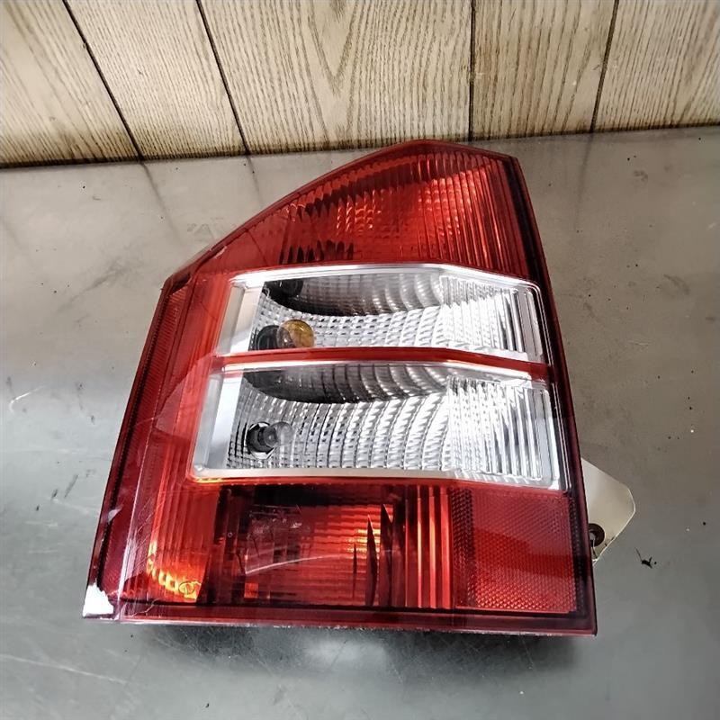Tail Light Assembly JEEP COMPASS Left 07 08 09 10