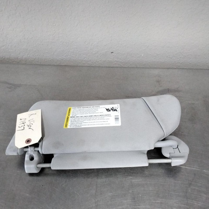 Sun Visor CADILLAC DTS Right 08 09 10 11