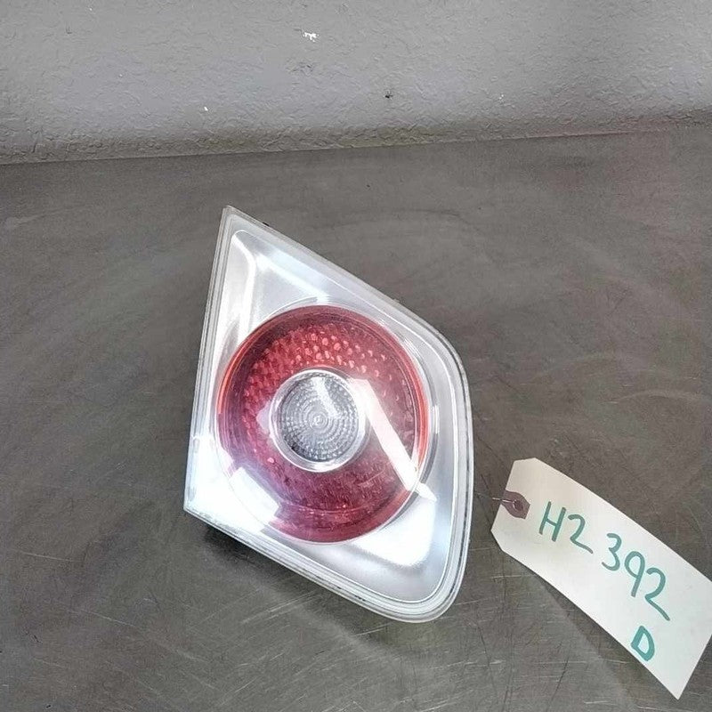 2005-2007 Jetta (Except GLI) Left Tail Light Assembly