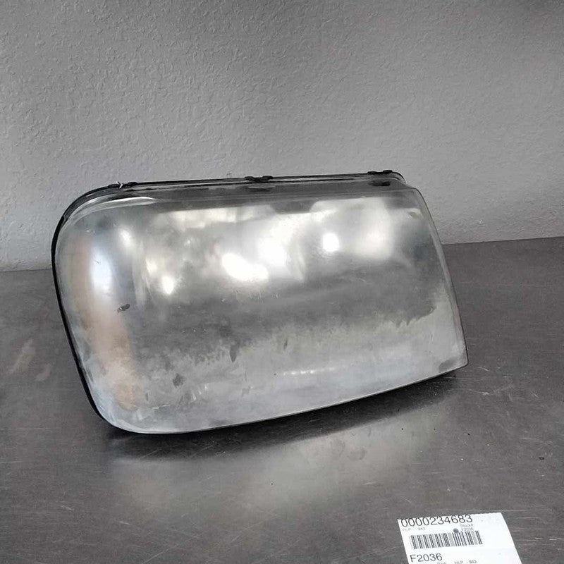 Headlamp Assembly TRAILBLAZER Right 06 07 08 09