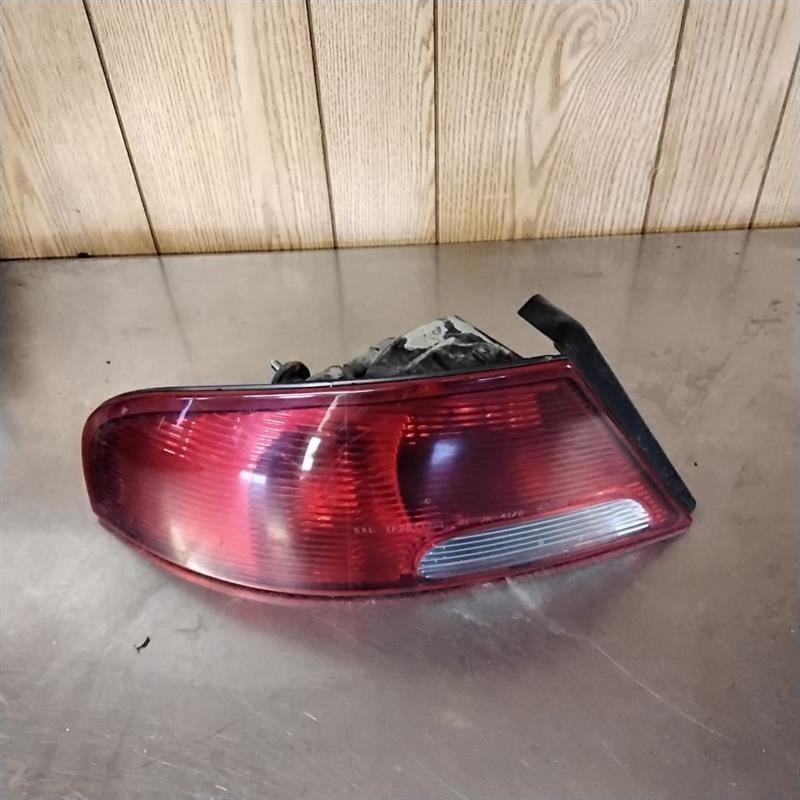 Tail Light Assembly DODGE STRATUS Left 01 02 03 04 05 06