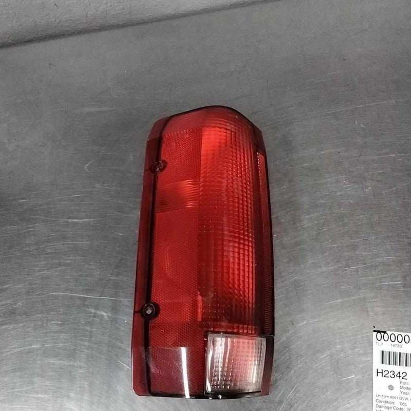 Tail Light Assembly FORD PICKUP F250 Left 87 88 89 90 91 92 93 94 95 9