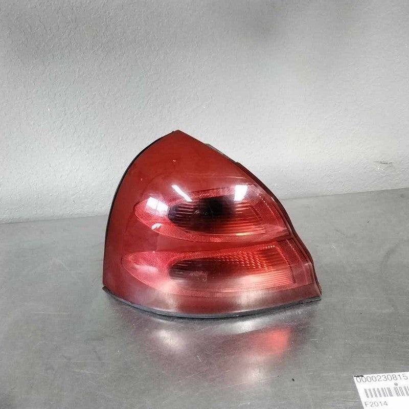 2004-2008 Left Tail Light Assembly Pontiac Grand Prix