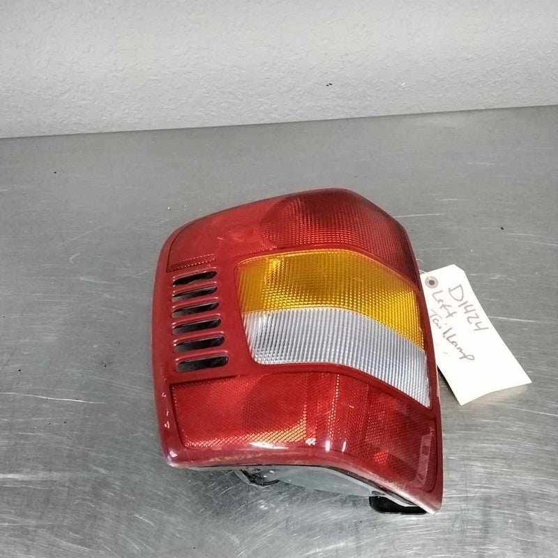 Tail Light Assembly JEEP GRAND CHEROKEE Left 99 00 01 02 03