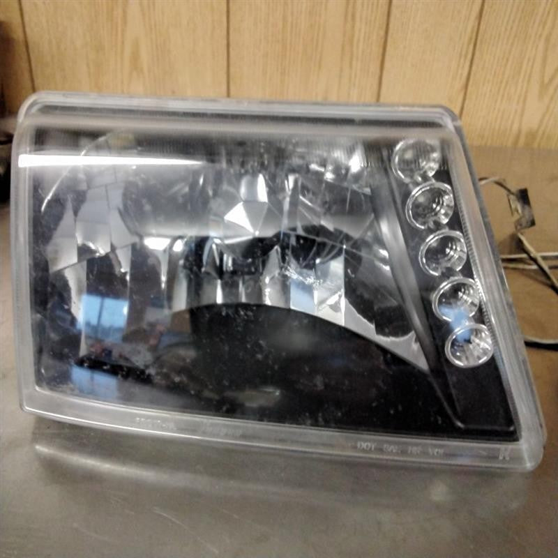Headlamp Assembly FORD RANGER Right 98 99 00