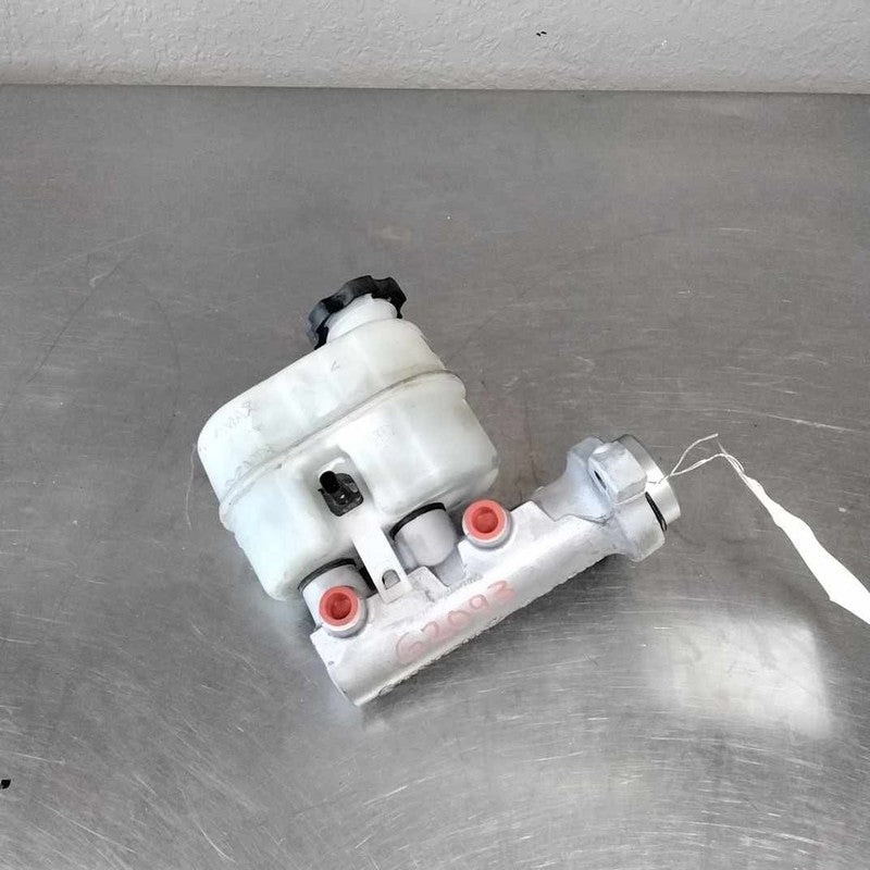 2014-2019 Chevrolet Silverado 1500 Master Cylinder OEM#20925765