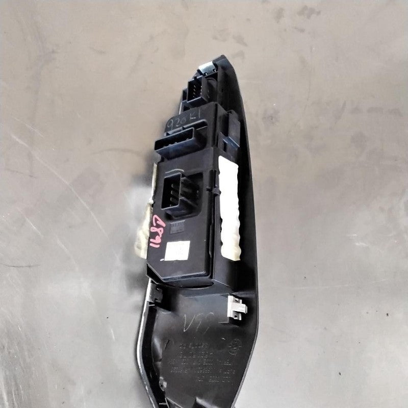 Door Switch Front PONTIAC G6 05 06 07 08
