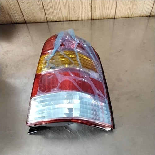 2001-2007 Ford Escape Right Tail Light Assembly OEM#6L8Z13404DA New In