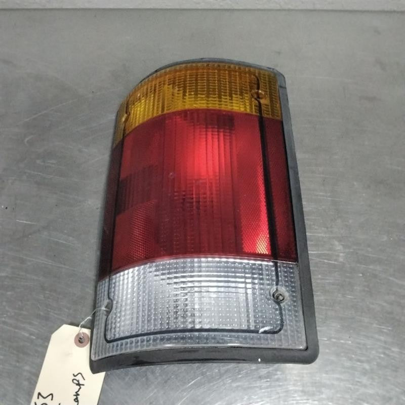 Tail Light Assembly FORD VAN E150 Left 92 93 94 95 96 97 98 99 00 01 0