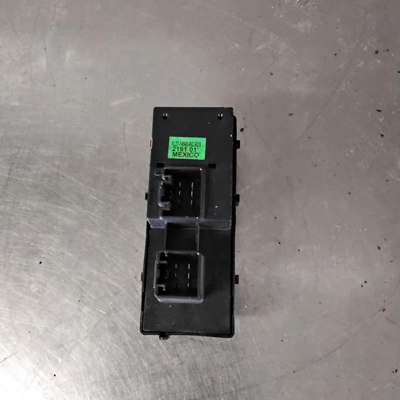 Door Switch Front FORD EXPLORER 02 03