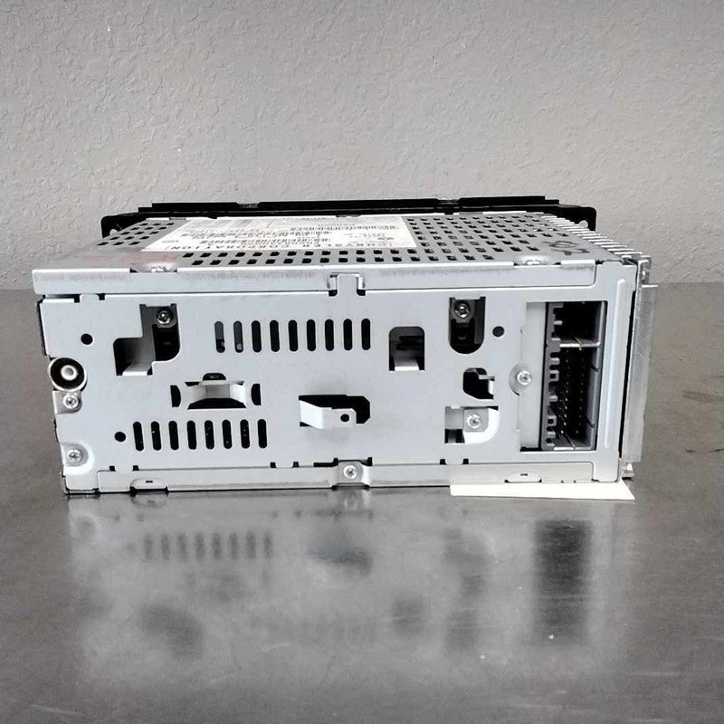 2002-2007 Dodge Caravan Audio & Visual Equip.(radio) OEM#05064300AD