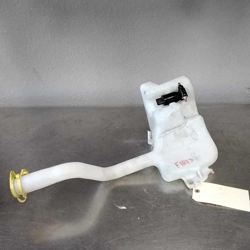Washer Bottle JEEP LIBERTY 05 06 07