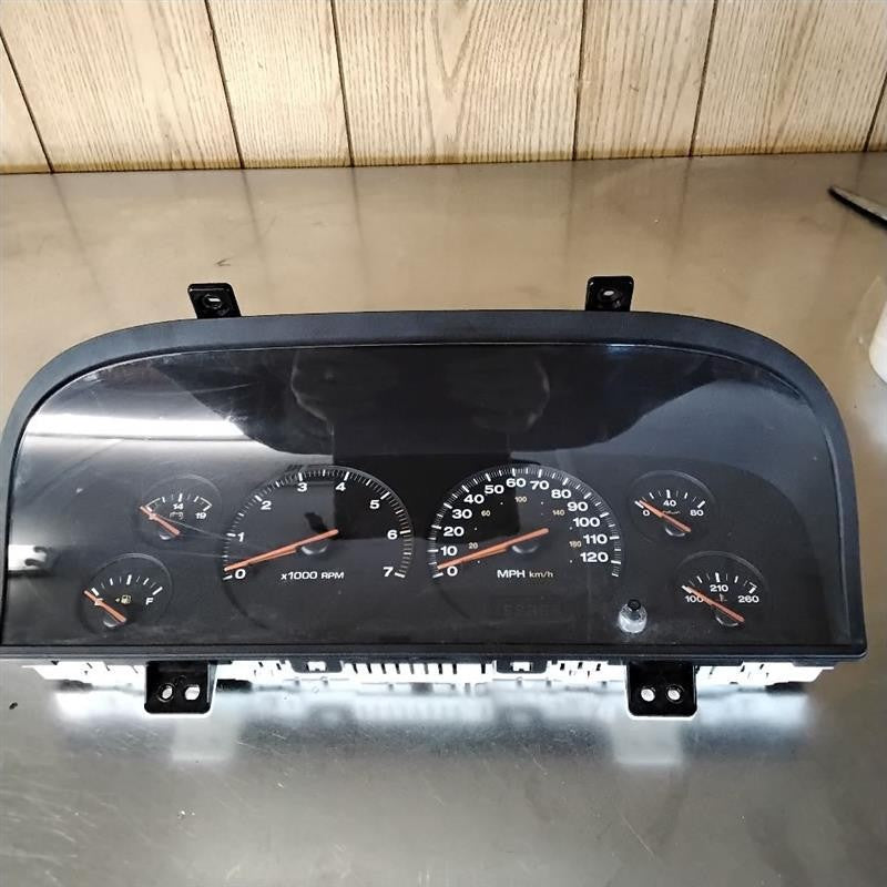 Speedometer JEEP GRAND CHEROKEE 01
