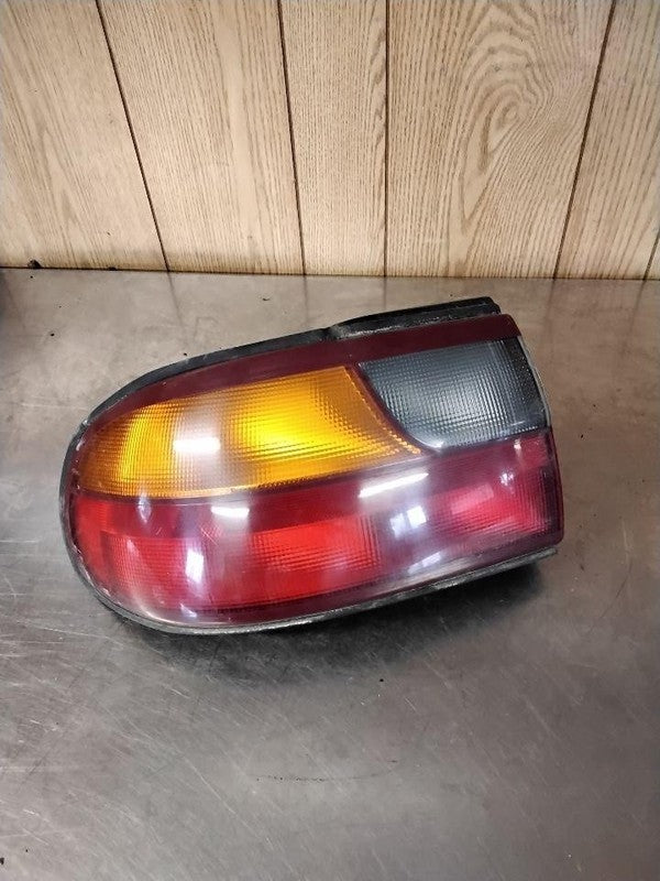 Tail Light Assembly CHEVY MALIBU Left 97 98 99 00 01 02 03 04 05