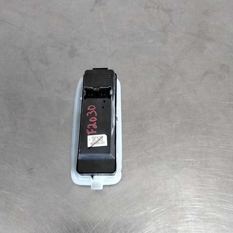 Door Switch Front FORD ESCAPE 01 02 03 04 05 06 07