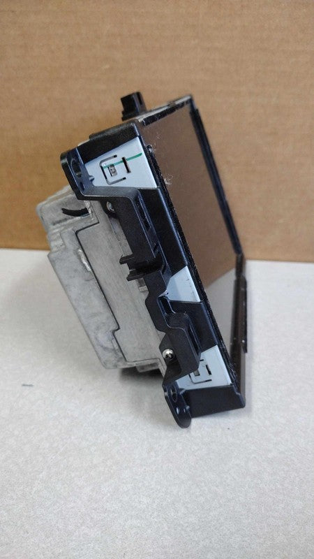 2016 Jeep Cherokee Audio & Visual (radio) receiver 8.4" display OEM# 6