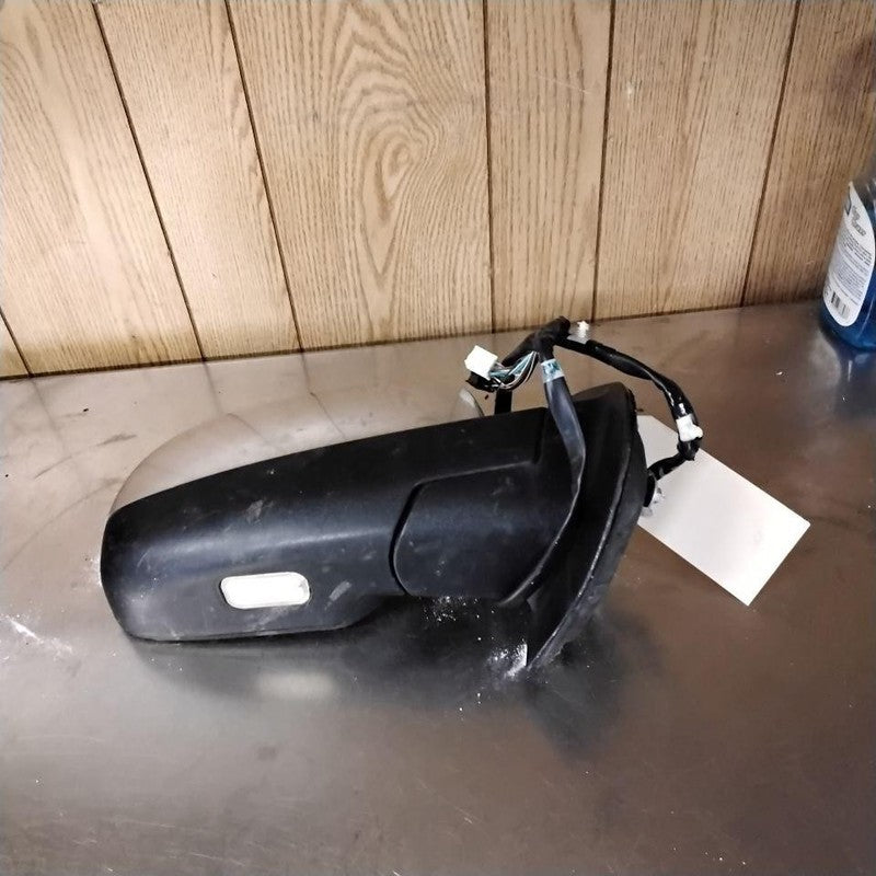 Door Mirror CHEVY TAHOE Right 07 08