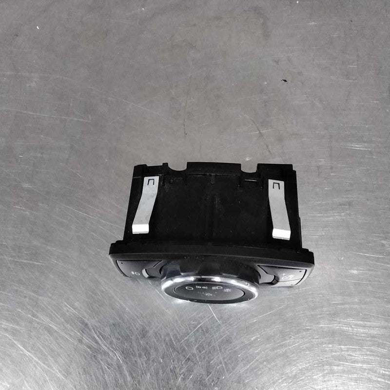 2013-2019 Headlight Switch (dash Mtd) Ford Escape