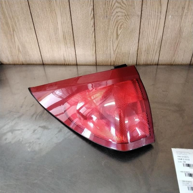 Tail Light Assembly BUICK RENDEZVOUS Left 02 03