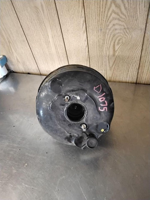 2002-2003 Jeep Liberty Power Brake Booster OEM#5072521AA